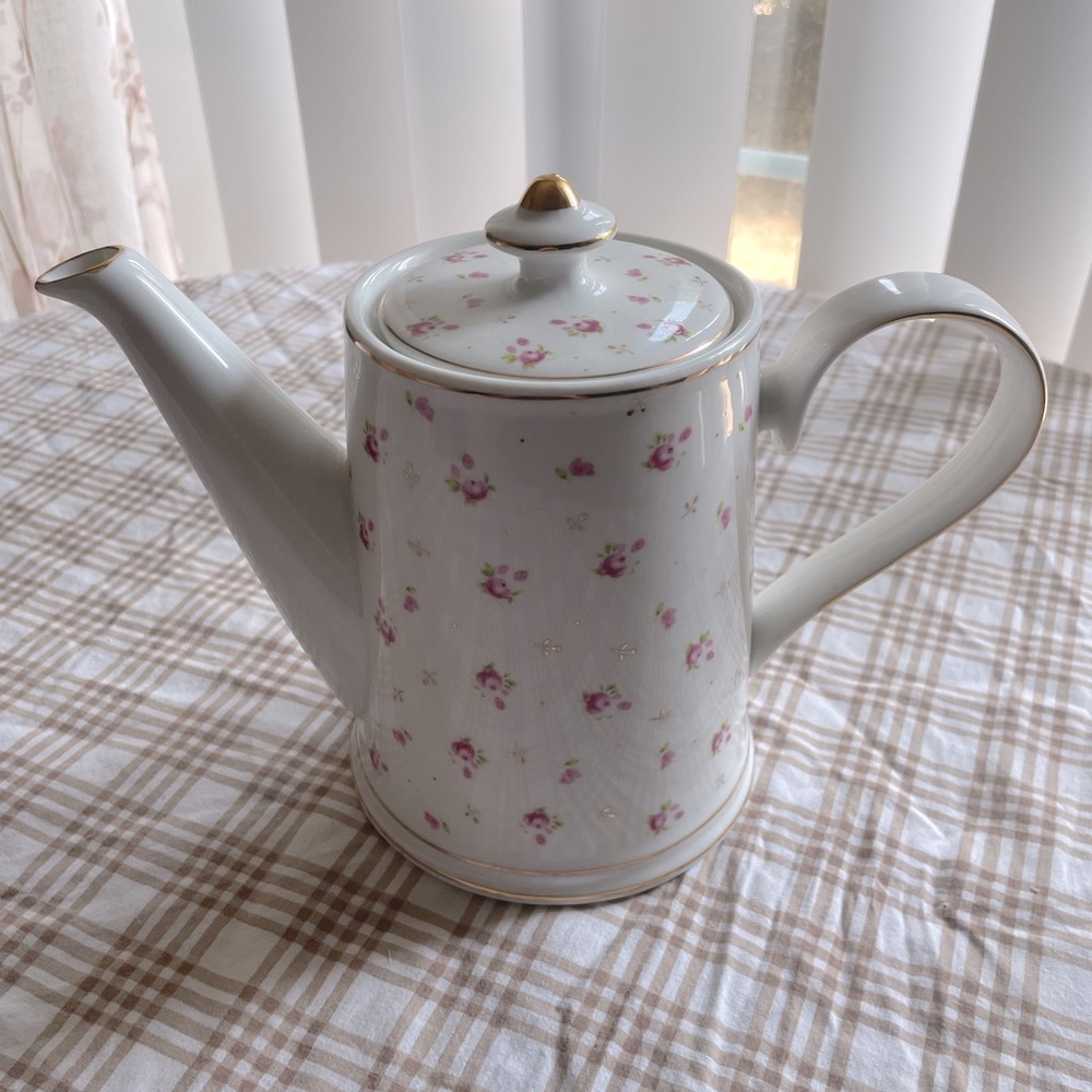 Grace Teaware White/Pink Floral Rosebud Teapot